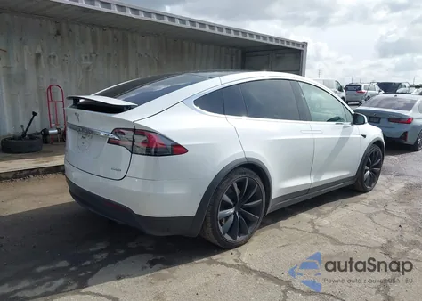 2018 Tesla Model X 100D/75D/P100D from USA, damaged, VIN 5YJXCBE22JF142767